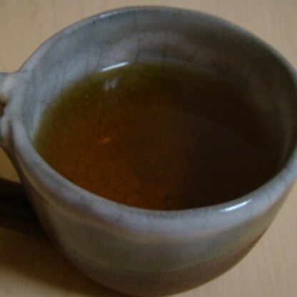 甘い烏龍茶美味しいです～♪ほっとします♡毎日寒いね～寒い日は甘いものが恋しいです…だから甘いものばっかり食べて飲んで…蓄積してます～（＾＾ゞ汗　旨ごち様♡